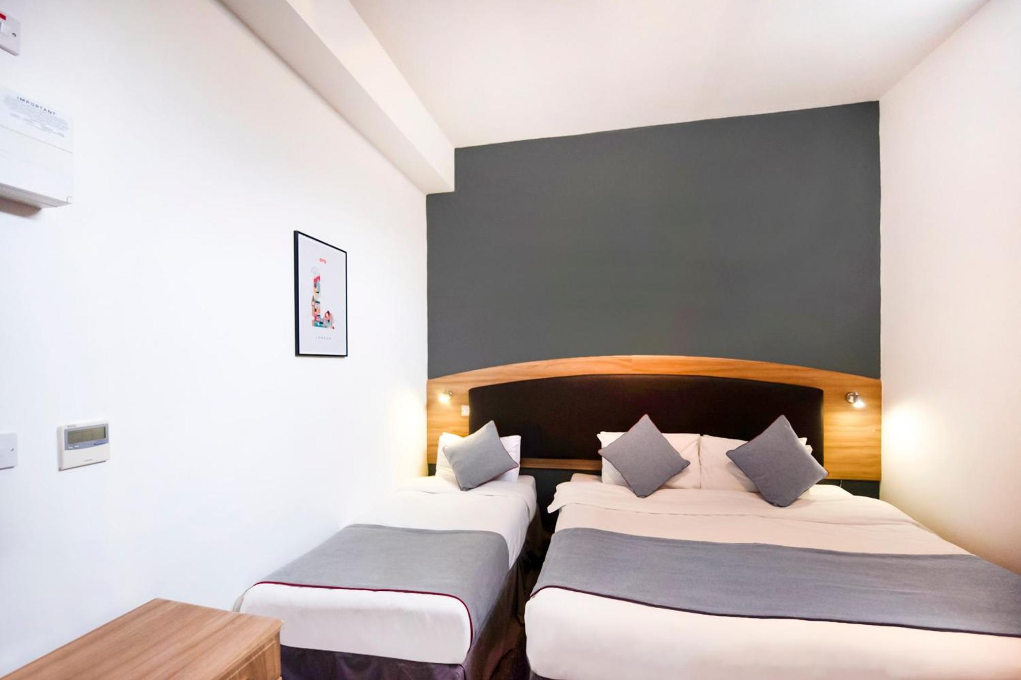 Arinza Hotel, London Ilford Bagian luar foto